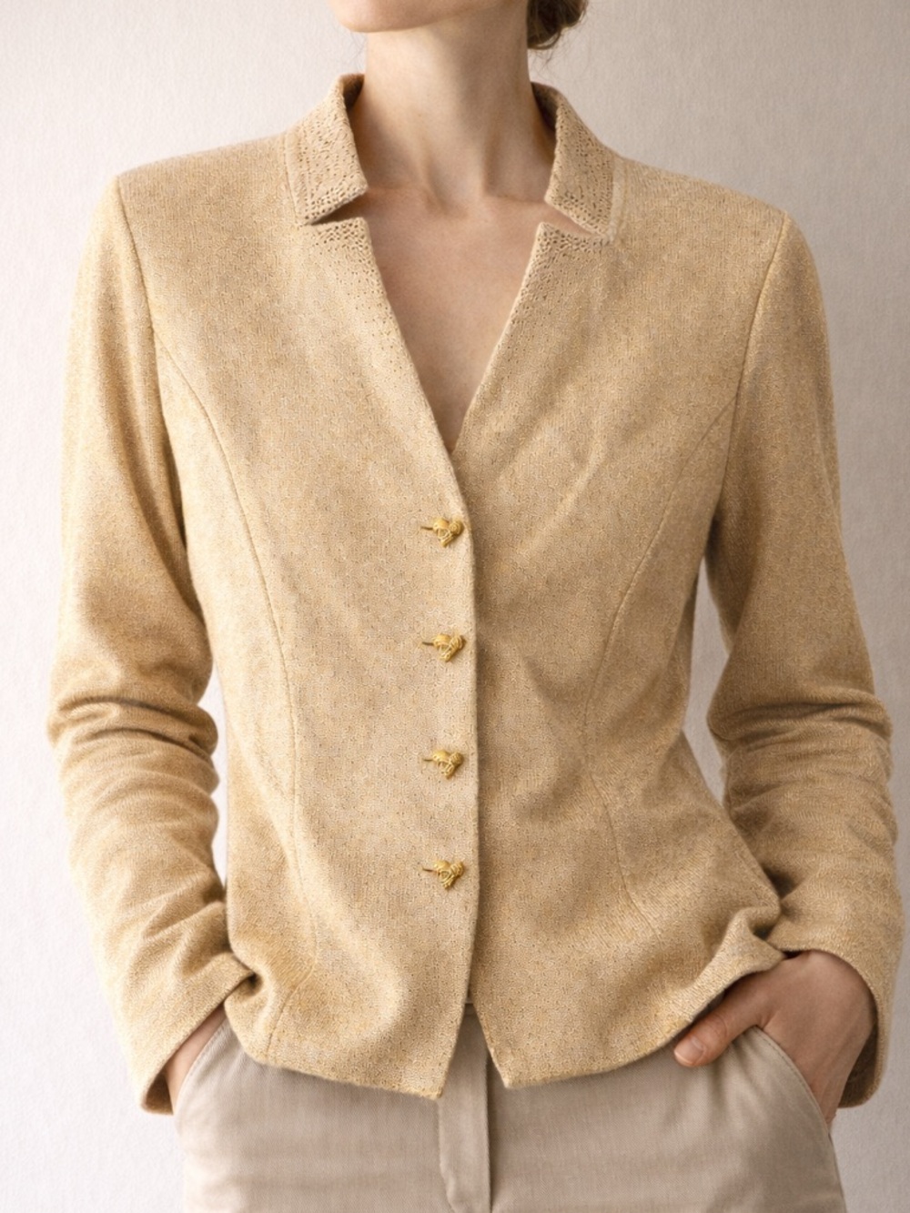 St John Evening Gold Knit Jacket Size 16 Heart Button Metallic Blazer USA